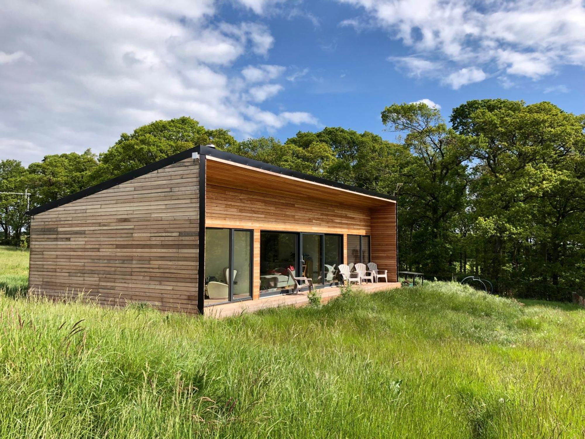 Eden Hideaway Chalé *